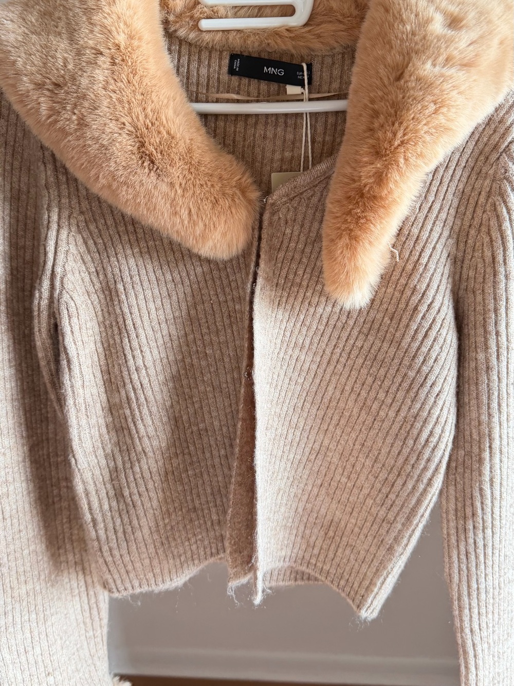 Mango Beige Ribbed Knit Cardigan with Faux Fur Collar